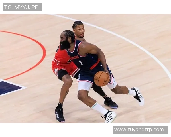 快船11月份仅2胜！哈登两战均轰40+分 卢辅导：伤病困扰很正常